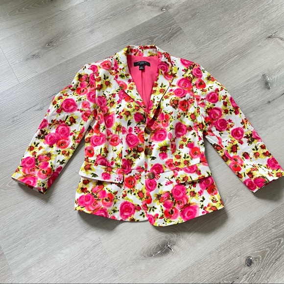 👗 Work Clothes Bundle 👗 - Picture 2 of 8